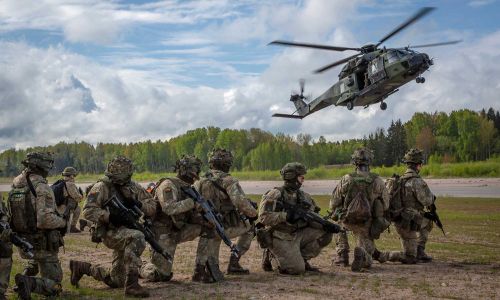 Hubschrauber-Brigade im Baltikum