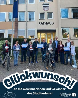 Die Gewinner des Wettbewerbs beim Bürgermeister